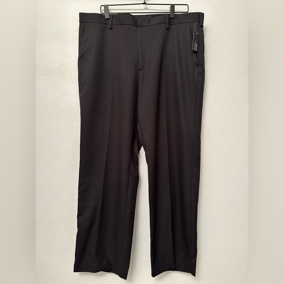 Van Heusen Men’s Dress Pants W38 30L Slim Fit Non Iron permanent crease black - Picture 2 of 6